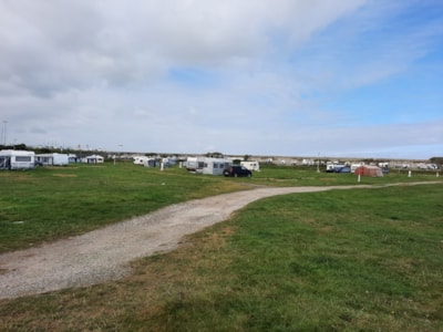 Camping package (pitch, 2 people, 1 vehicle)