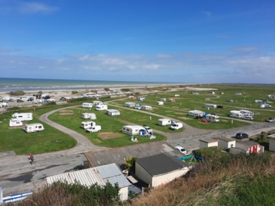Camping package (pitch, 2 people, 1 vehicle)