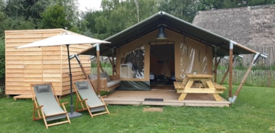 Lodge tent — 1