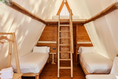 Glamping Superior Tent Sauceda — 3