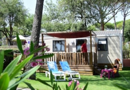 Accommodation - Cottage Bora Bora**** - 2 Bedrooms / Tv / Air-Conditioning - YELLOH! VILLAGE - LA BASTIANE