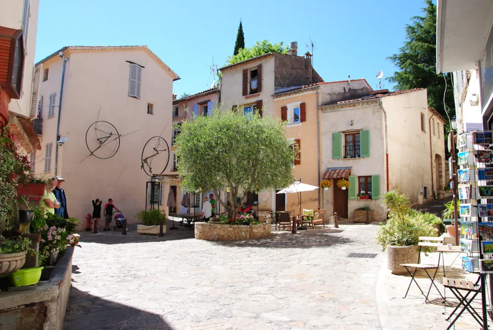 YELLOH! VILLAGE - LA BASTIANE