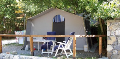 Pitch (big tent) — 4