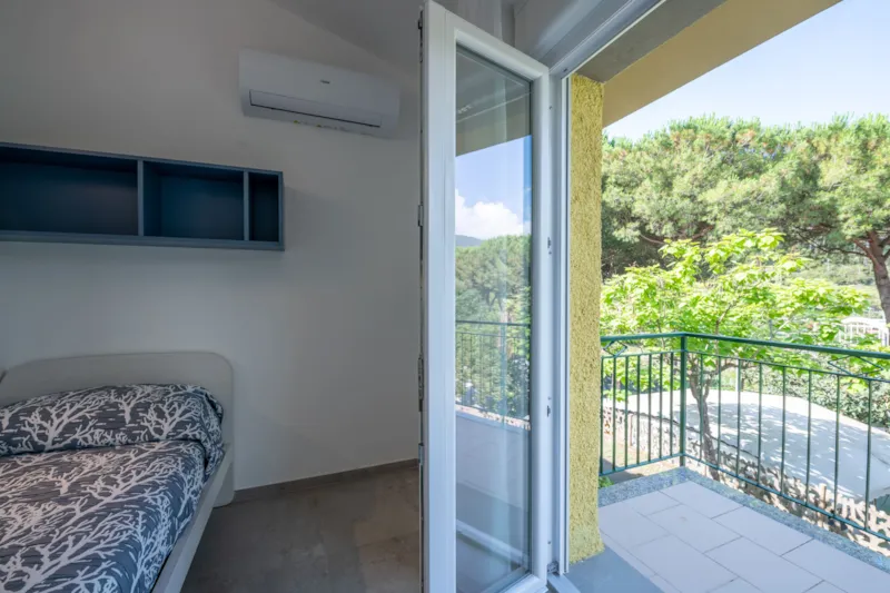 Chambre Triple Avec Salle De Bain Privée