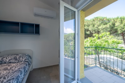 TRIPLE ROOM with private bathroom and terrace — 4