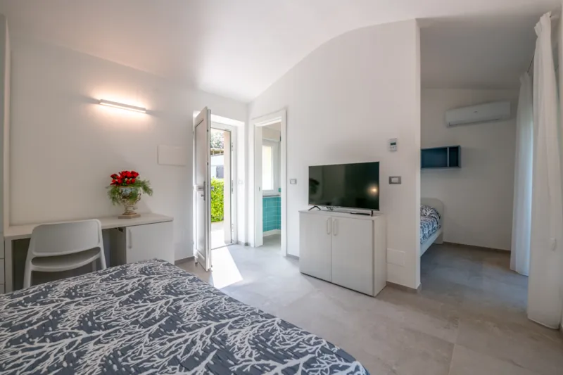 Chambre Triple Avec Salle De Bain Privée
