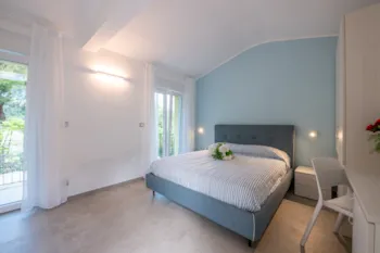 Chambre - Chambre Triple Avec Salle De Bain Privée - Camping Costabella