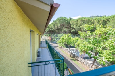 QUADRUPLE ROOM with private bathroom and terrace — 7