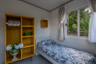 DOUBLE ROOM with shared bathroom — 5