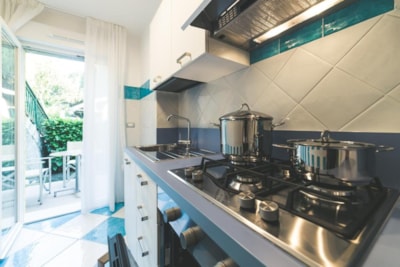 FAMILY APARTMENT — 2