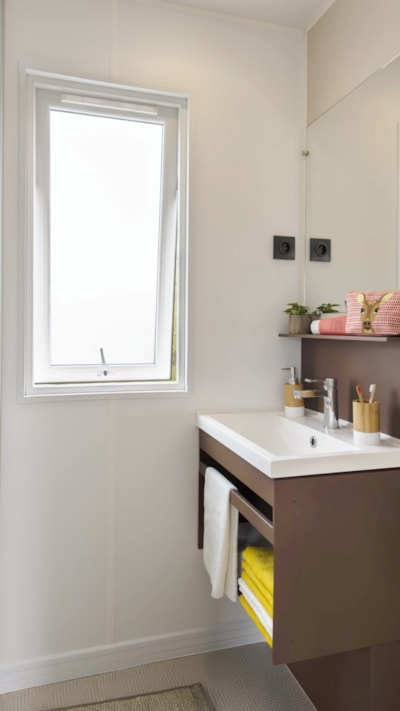 TENNESSY STANDARD — 3