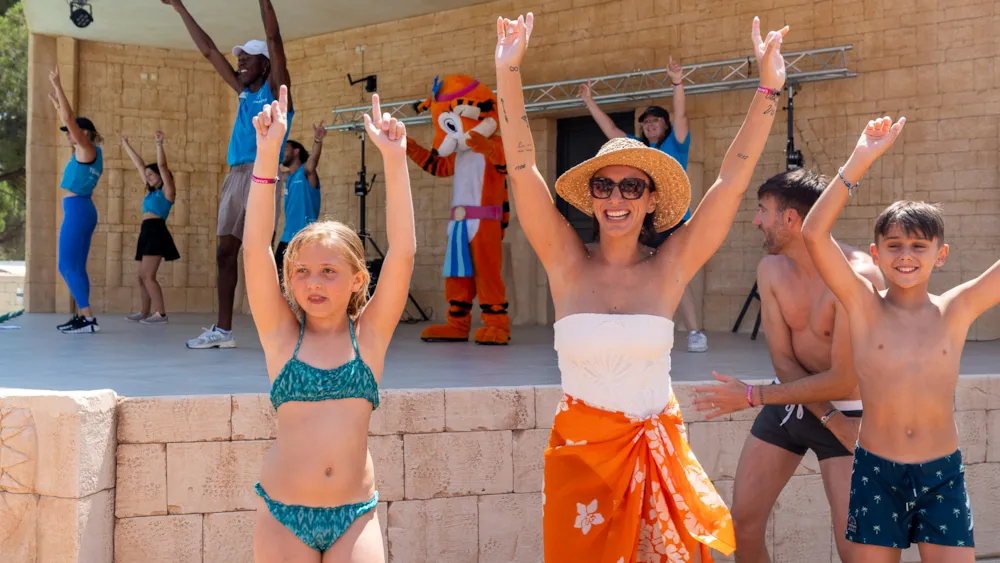 Camping Club Tikayan Les Cigales