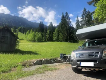 Stellplatz - Fahrzeuge, Wohnwagen, Zelte Bis 5,5 M Länge - Direkter Bergblick - Camping und Pension Bergheimat