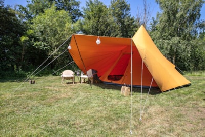 Bell tent — 3