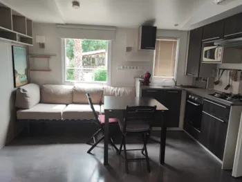 Mietunterkunft - Mobilheim 34 M² 3 Schlafzimmer, Klim, 18 M² Terrasse, Sehr Gute Lage Auf Dem Campingplatz -  Sun & Sea - Camping Le Bosc