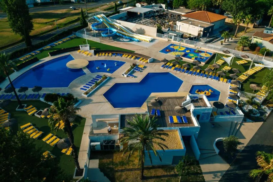  Sun & Sea - Camping Le Bosc