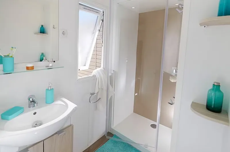 Mobil-Home 2 Chambres , Tv , Clim , Terrasse Couverte