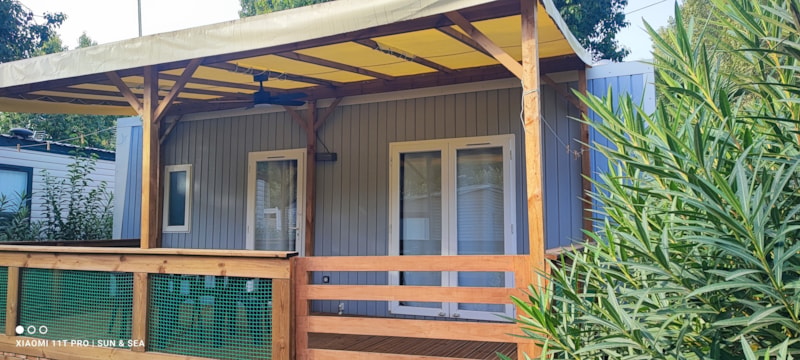 Mobil-home 2 chambres , tv , clim , terrasse couverte