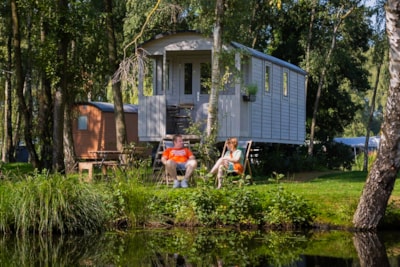 Gipsy caravan with terrace — 1