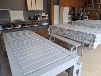 Pitch + caravan