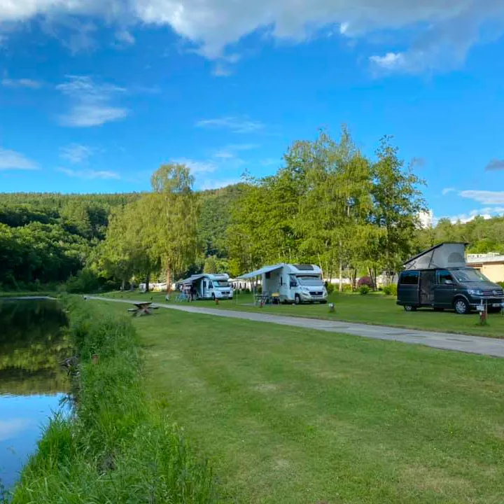 Huttopia Vallée de la Semois