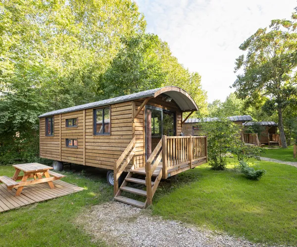 Huttopia Vallée de la Semois