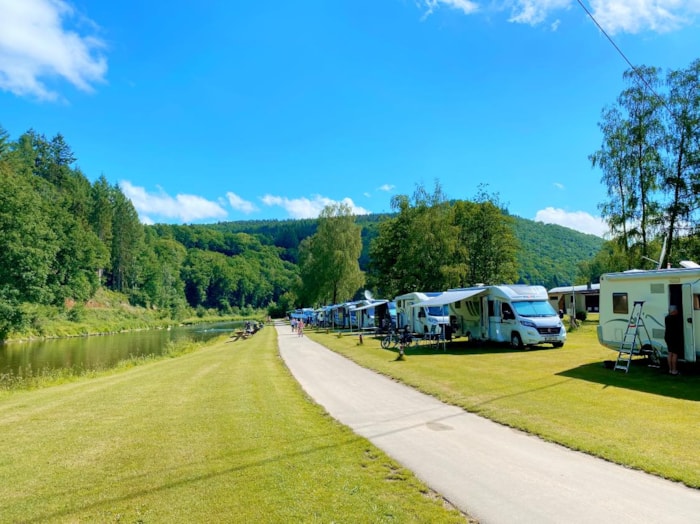 Emplacement Camping Confort