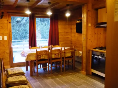 Huuraccommodatie(s) - Gamme Authentique - Chalet Chamois 45M² 3 Kamers + Terras 19M² - image n°4 - Camping Les Lanchettes
