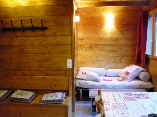 Huuraccommodatie(s) - Gamme Authentique - Chalet Chamois 45M² 3 Kamers + Terras 19M² - image n°6 - Camping Les Lanchettes