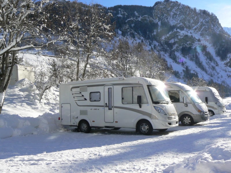 Forfait Confort (1 tente, caravane ou camping-car / 1 voiture / électricité 5A)