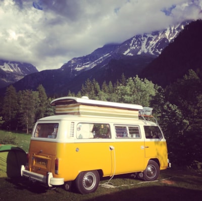 Comfort Package (1 tent, caravan or motorhome / 1 car / electricity 10A)
