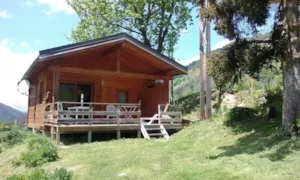  - Gamme Tradition - Chalet Vanoise 35m² 2 slaapkamers + terras 15m² - Camping Les Lanchettes