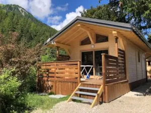 - Gamme Chrystal - Chalet Hermine 24 m² 1 slaapkamer + half overdekt terras 12m² met Nordic bad - Camping Les Lanchettes