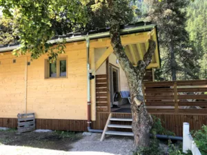  - Gamme Chrystal - Chalet Ulysse 54m² 3 slaapkamers + half overdekt terras 24m² met Nordic bad - Camping Les Lanchettes