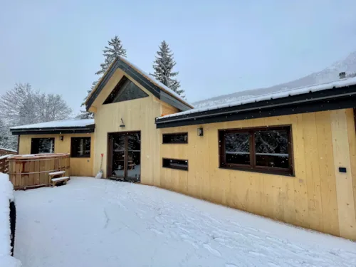 Accommodation - Gamme Chrystal - Chalet Kailloux 54M² 3 Bedrooms + Terrace 30M² - image n°3 - Camping Les Lanchettes