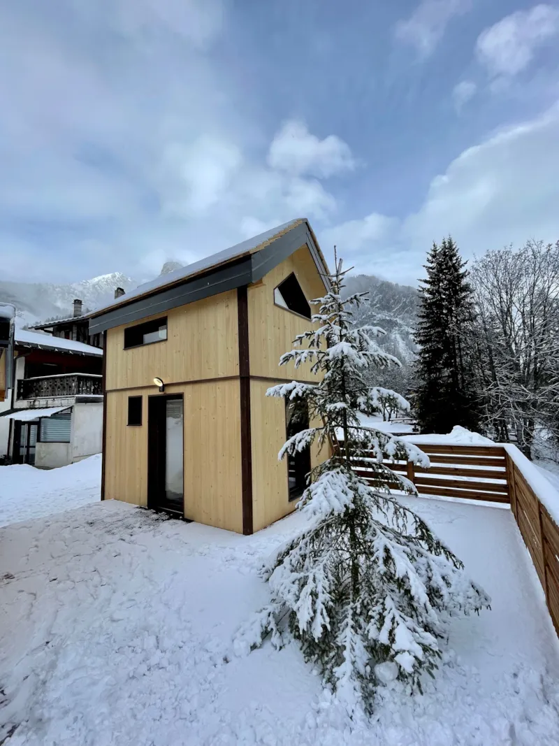 Gamme Chrystal - Chalet Le Nid 20 M² - 1 Chambre, Coin Salon, Salle De Bain - Terrasse 15 M²