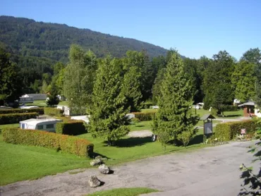 Camping Municipal Lac et Montagnes - Savoie