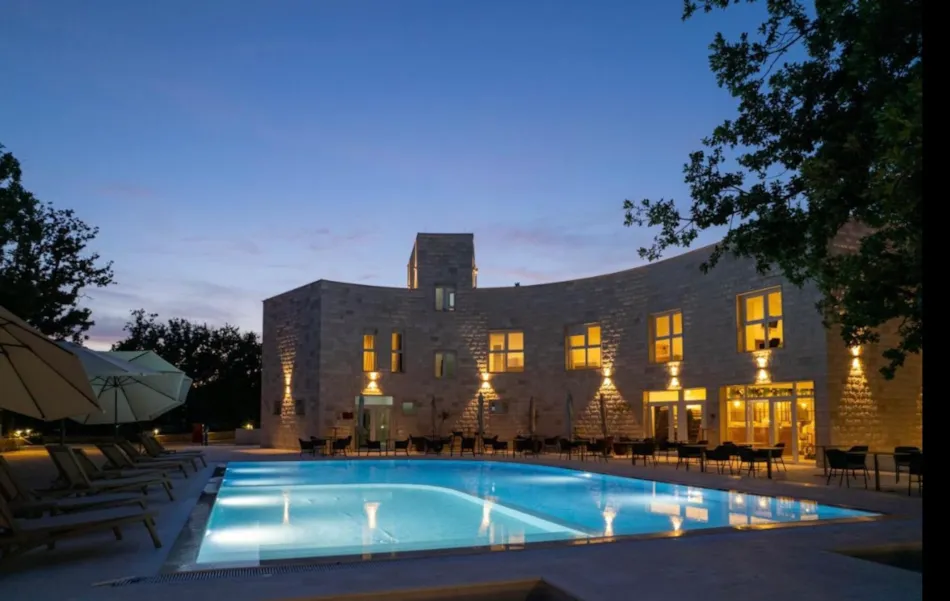 Dionis Zaton Camping