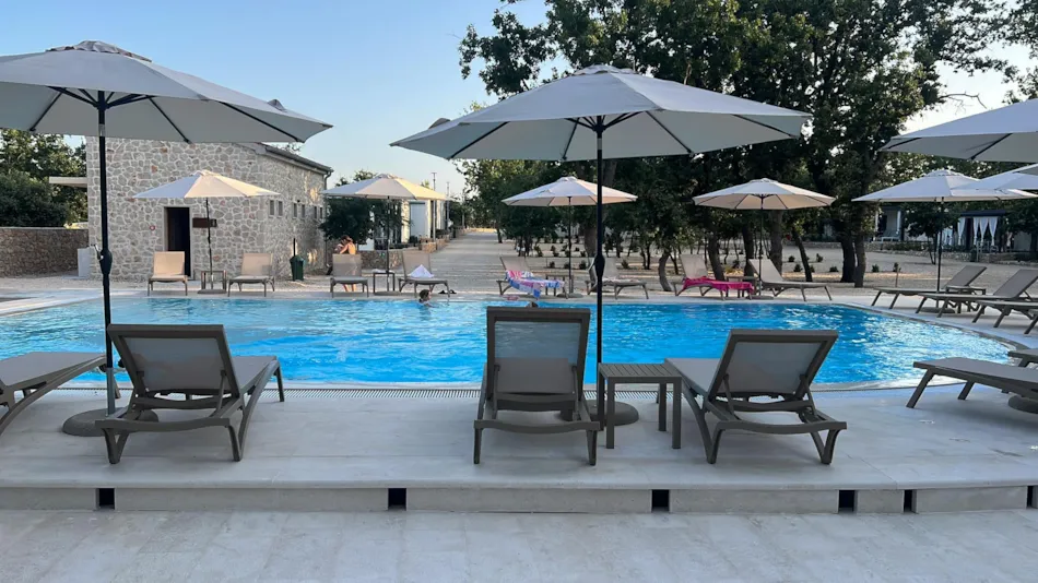 Dionis Zaton Camping