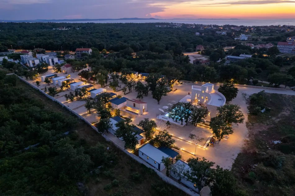 Dionis Zaton Camping