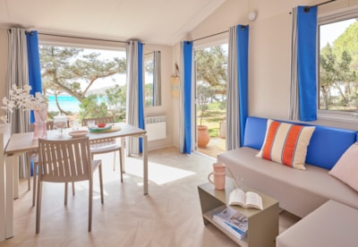 Premium 2-bedroom bungalow for 4 people, premium 2026