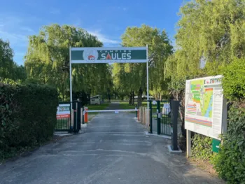 Camping Les Saules De Cormery - MyCamping