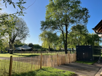 Camping Les Saules De Cormery