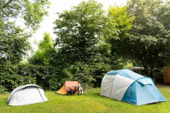 Stellplatz - Stellplatz Nature - Ohne Strom - Camping Du Canal