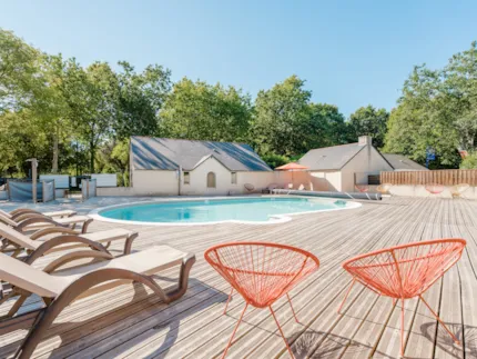 Flower Camping Du Canal - Camping2Be