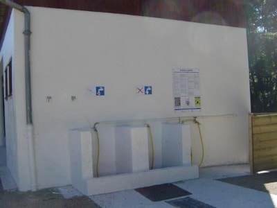 Pitch: Motorhome - with electricity -