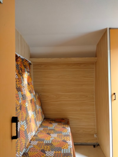 Vintage caravan 12m² - 1 bedroom - Terrace - no bathroom -
