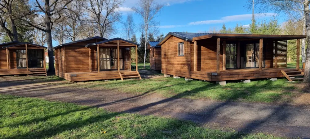 Mietunterkunft - Eco Lodge 35M² - 3 Zimmer - Terrasse 17M² - - Camping de l'Eau Mère