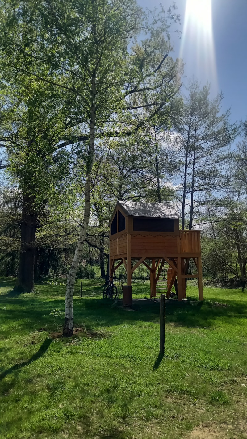 Camping Sauxillanges L'Eau Mère photo 4