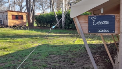 Lodge tent 25m² - 2 bedrooms - 10m² Terrace - no bathroom -